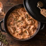 Recette viande avec vin rosé : cocotte rosée et porc sauté, cuisson douce
