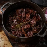 Vin rouge pour cuisiner : bœuf braisé, viande à privilégier